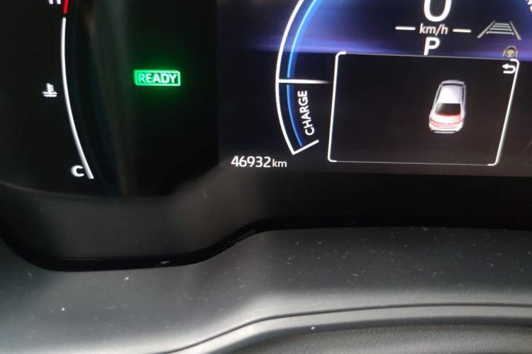 Used Toyota Corolla 2023 1.8L Smart Electric Hybrid Dual-Motor Pioneer Edition Odometer Close Up