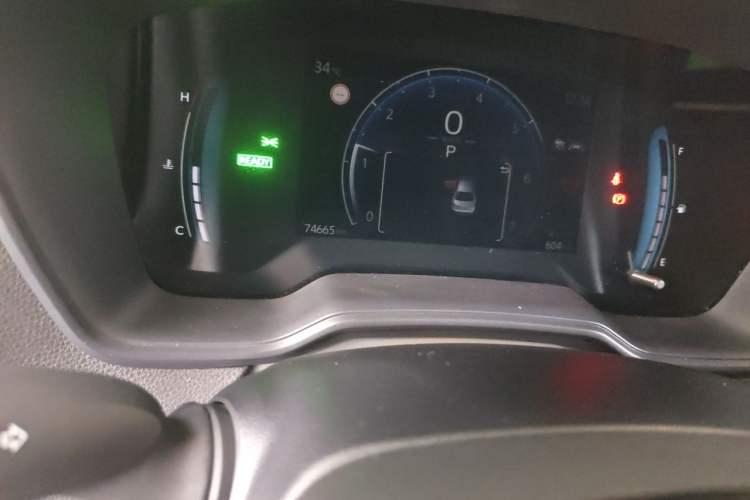 Used Toyota Corolla 2023 1.8L Smart Electric Hybrid Dual-Motor Pioneer Edition Odometer Close Up