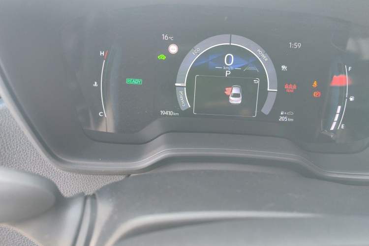Used Toyota Corolla 2023 1.8L Smart Electric Hybrid Dual-Motor Elite Edition Odometer Close Up