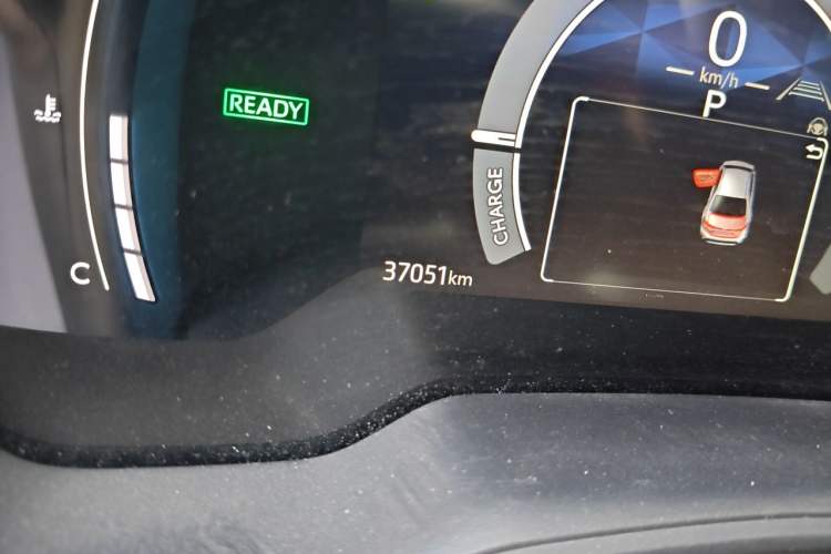 Used Toyota Corolla 2023 1.8L Smart Electric Hybrid Dual-Motor Elite Edition Odometer Close Up