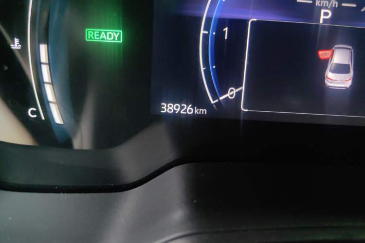 Used Toyota Corolla 2023 1.8L Smart Electric Hybrid Dual-Motor Elite Edition Odometer Close Up