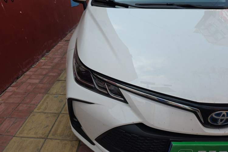 Used Toyota Corolla 2023 1.8L Smart Electric Hybrid Dual-Motor Pioneer Edition Right Front Headlight