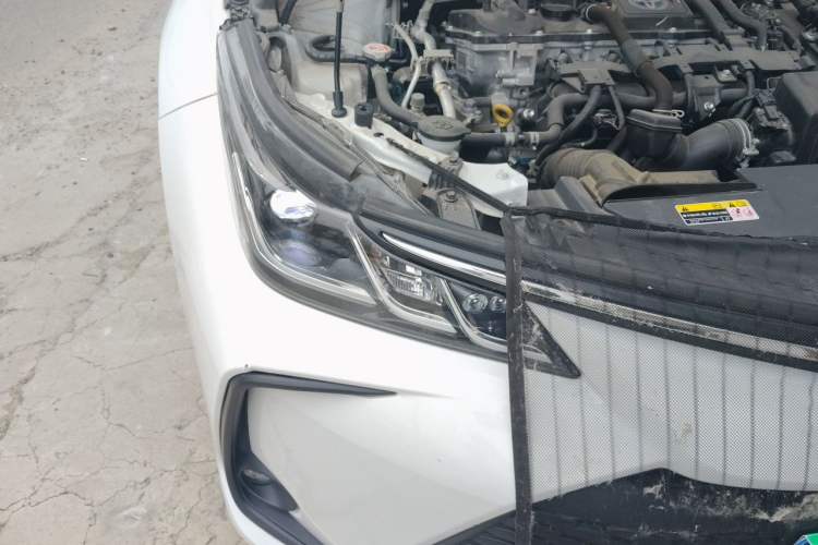 Used Toyota Corolla 2023 1.8L Smart Electric Hybrid Dual-Motor Pioneer Edition Right Front Headlight