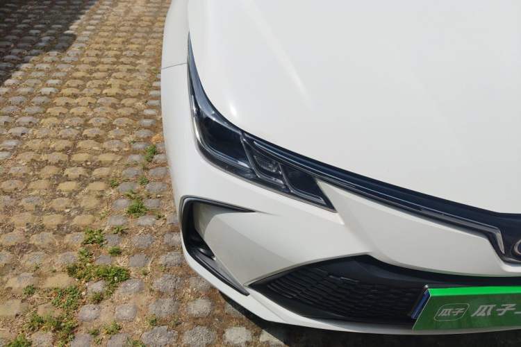 Used Toyota Corolla 2023 1.8L Smart Electric Hybrid Dual-Motor Elite Edition Right Front Headlight