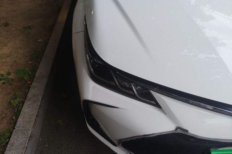 Used Toyota Corolla 2023 1.8L Smart Electric Hybrid Dual-Motor Pioneer Edition Right Front Headlight