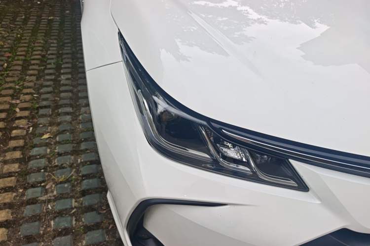 Used Toyota Corolla 2023 1.8L Smart Electric Hybrid Dual-Motor Pioneer Edition Right Front Headlight