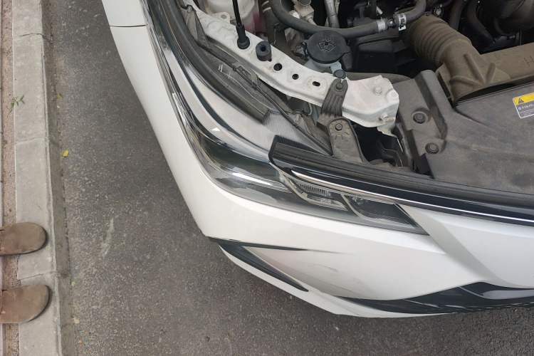 Used Toyota Corolla 2023 1.8L Smart Electric Hybrid Dual-Motor Elite Edition Right Front Headlight