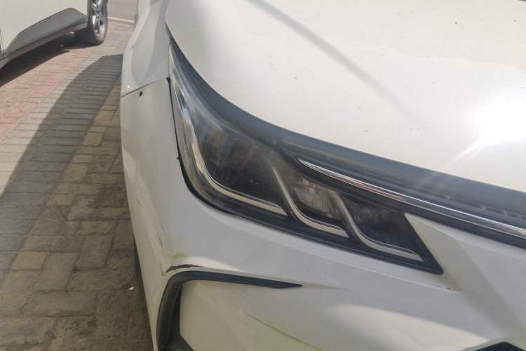 Used Toyota Corolla 2023 1.8L Smart Electric Hybrid Dual-Motor Pioneer Edition Right Front Headlight