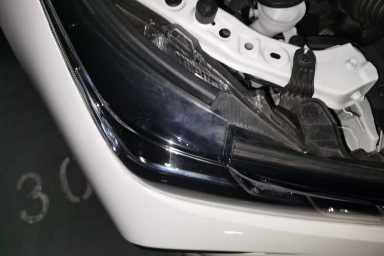 Used Toyota Corolla 2023 1.8L Smart Electric Hybrid Dual-Motor Elite Edition Right Front Headlight