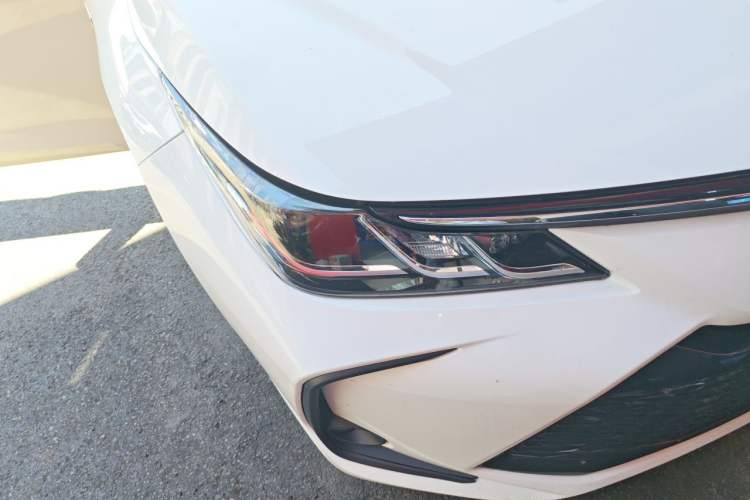 Used Toyota Corolla 2023 1.8L Smart Electric Hybrid Dual-Motor Elite Edition Right Front Headlight