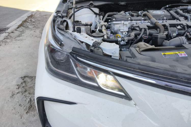 Used Toyota Corolla 2023 1.8L Smart Electric Hybrid Dual-Motor Elite Edition Right Front Headlight