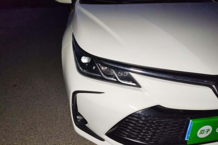 Used Toyota Corolla 2023 1.8L Smart Electric Hybrid Dual-Motor Elite Edition Right Front Headlight