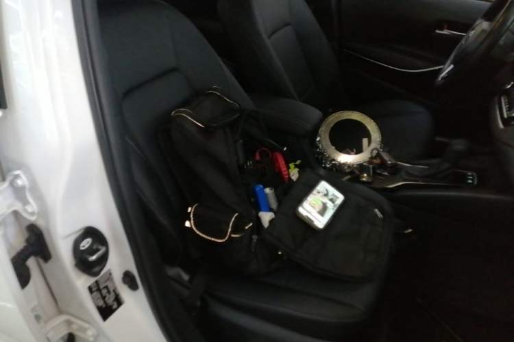 Used Toyota Corolla 2023 1.8L Smart Electric Hybrid Dual-Motor Elite Edition Right Front Seat