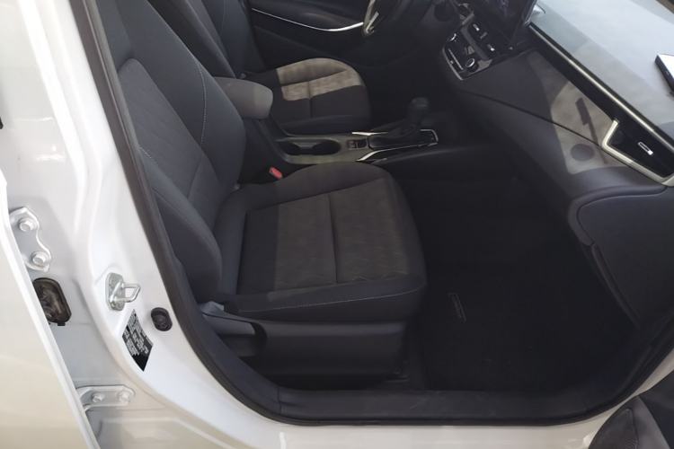 Used Toyota Corolla 2023 1.8L Smart Electric Hybrid Dual-Motor Elite Edition Right Front Seat