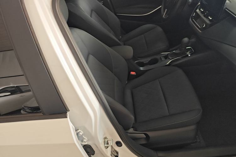 Used Toyota Corolla 2023 1.8L Smart Electric Hybrid Dual-Motor Elite Edition Right Front Seat