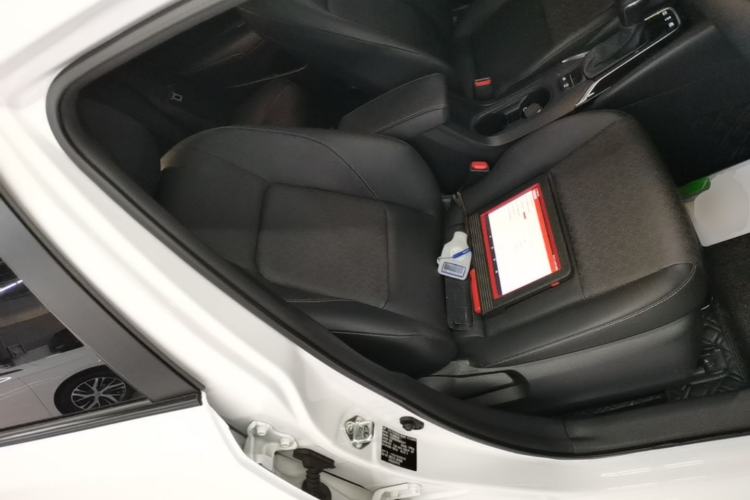 Used Toyota Corolla 2023 1.8L Smart Electric Hybrid Dual-Motor Elite Edition Right Front Seat