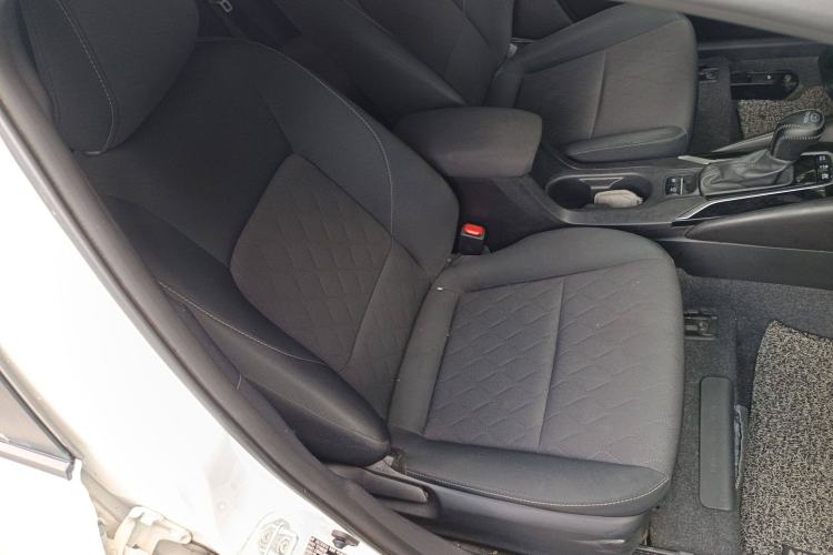 Used Toyota Corolla 2023 1.8L Smart Electric Hybrid Dual-Motor Pioneer Edition Right Front Seat
