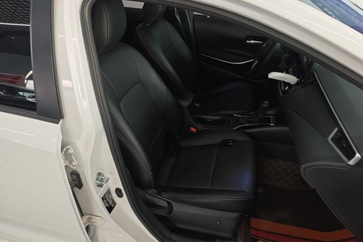 Used Toyota Corolla 2023 1.8L Smart Electric Hybrid Dual-Motor Pioneer Edition Right Front Seat