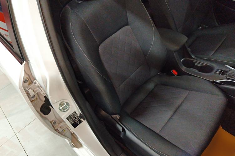 Used Toyota Corolla 2023 1.8L Smart Electric Hybrid Dual-Motor Elite Edition Right Front Seat