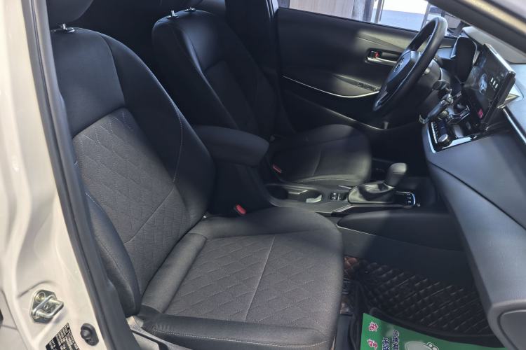 Used Toyota Corolla 2023 1.8L Smart Electric Hybrid Dual-Motor Pioneer Edition Right Front Seat
