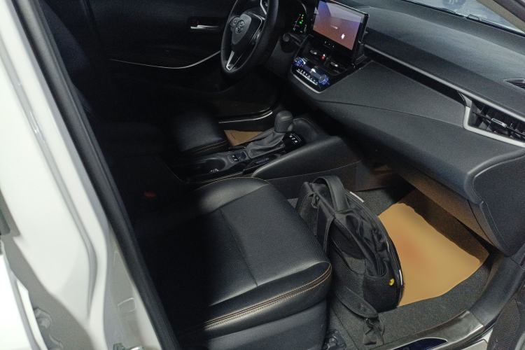 Used Toyota Corolla 2023 1.8L Smart Electric Hybrid Dual-Motor Elite Edition Right Front Seat