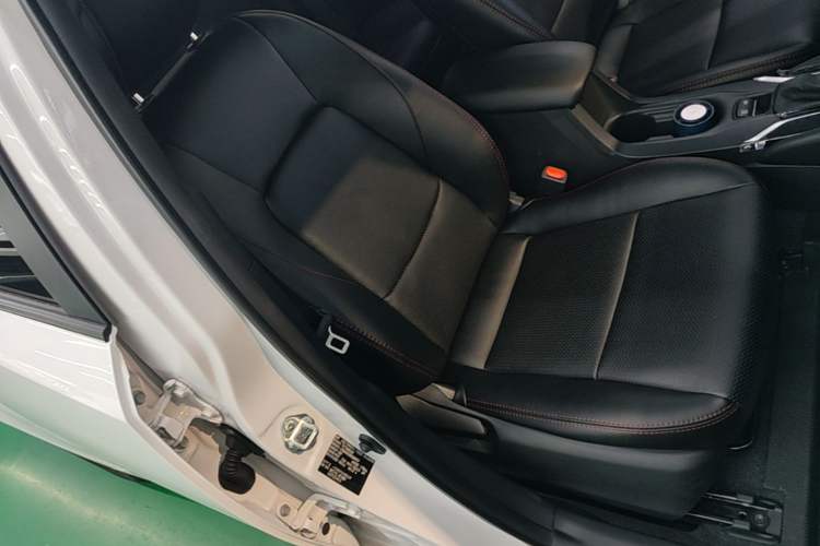 Used Toyota Corolla 2023 1.8L Smart Electric Hybrid Dual-Motor Pioneer Edition Right Front Seat