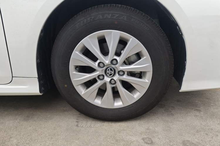 Used Toyota Corolla 2023 1.8L Smart Electric Hybrid Dual-Motor Pioneer Edition Right Front Wheel Hub