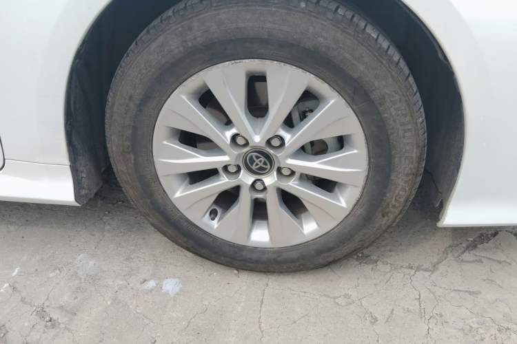 Used Toyota Corolla 2023 1.8L Smart Electric Hybrid Dual-Motor Pioneer Edition Right Front Wheel Hub