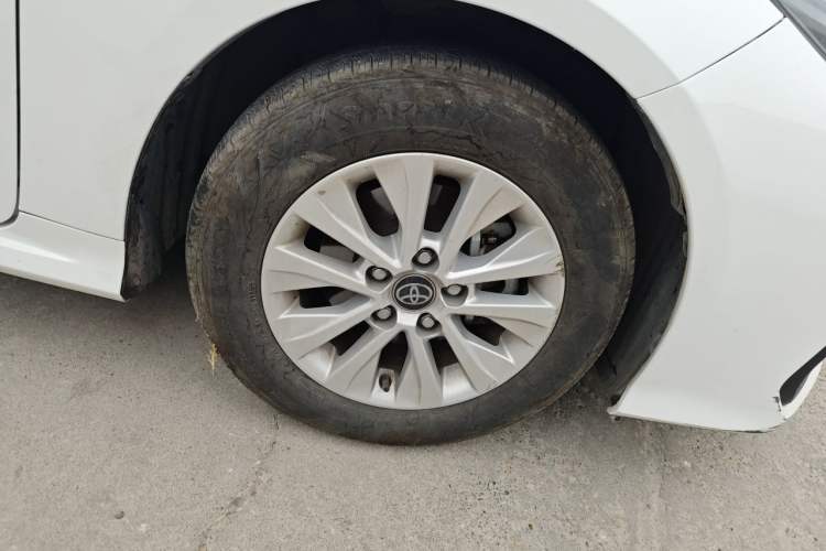 Used Toyota Corolla 2023 1.8L Smart Electric Hybrid Dual-Motor Pioneer Edition Right Front Wheel Hub