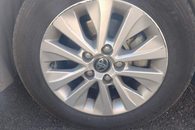 Used Toyota Corolla 2023 1.8L Smart Electric Hybrid Dual-Motor Pioneer Edition Right Front Wheel Hub