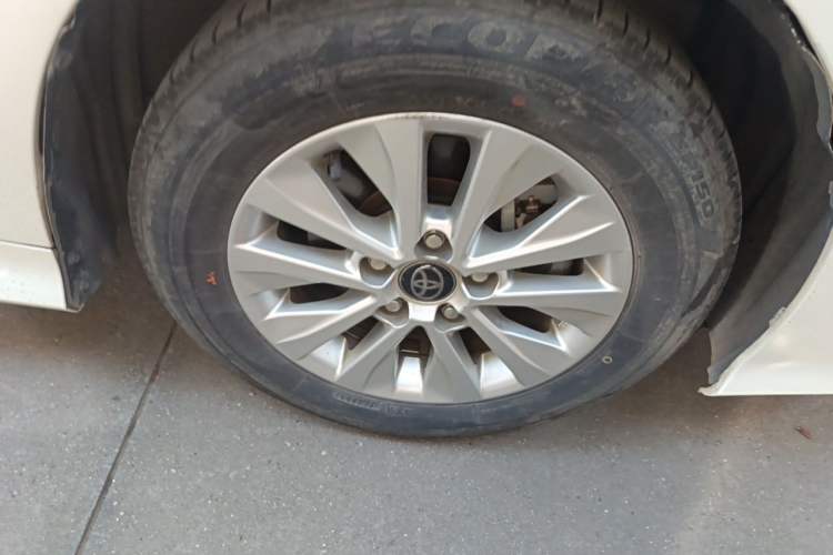 Used Toyota Corolla 2023 1.2T Pioneer Edition Right Front Wheel Hub