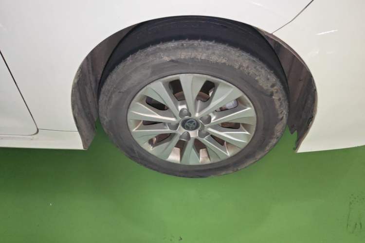 Used Toyota Corolla 2023 1.8L Smart Electric Hybrid Dual-Motor Pioneer Edition Right Front Wheel Hub