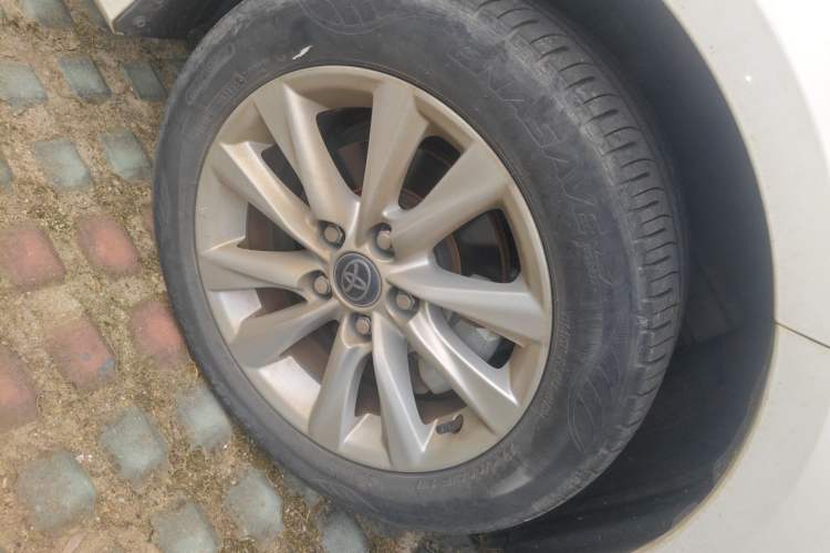 Used Toyota Corolla 2023 1.2T Elite Edition Right Front Wheel Hub