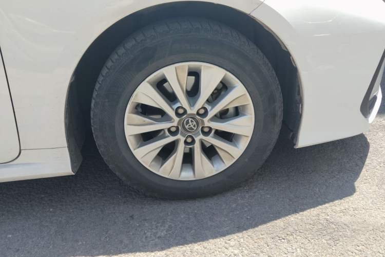 Used Toyota Corolla 2023 1.8L Smart Electric Hybrid Dual-Motor Pioneer Edition Right Front Wheel Hub