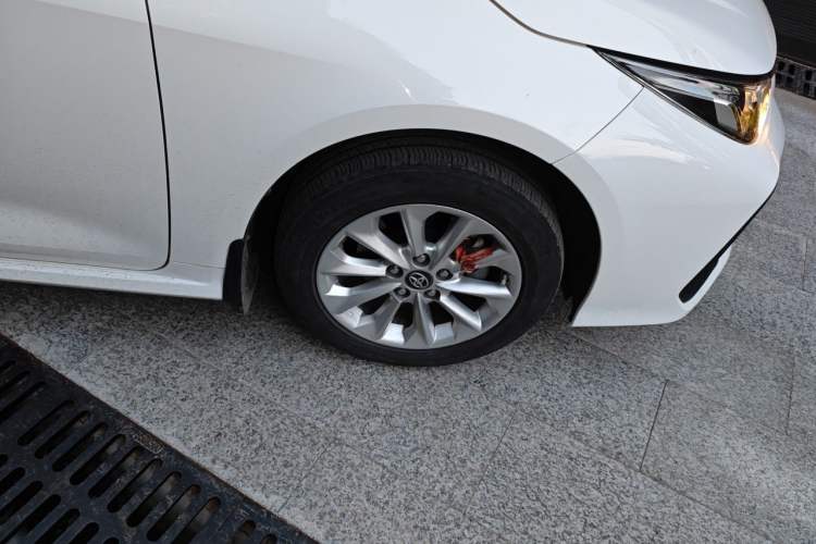Used Toyota Corolla 2023 1.2T Elite Edition Right Front Wheel Hub