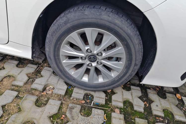 Used Toyota Corolla 2023 1.2T Pioneer Edition Right Front Wheel Hub