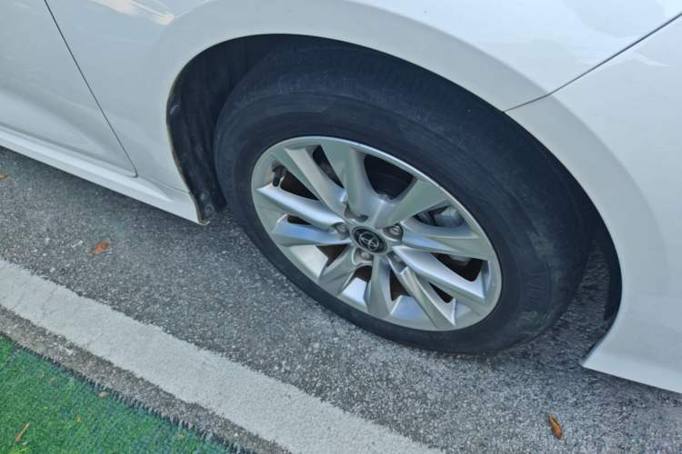 Used Toyota Corolla 2023 1.8L Smart Electric Hybrid Dual-Motor Elite Edition Right Front Wheel Hub