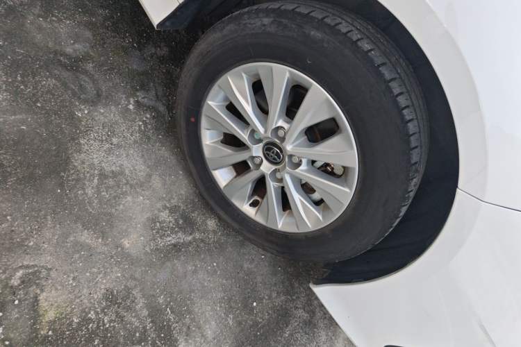Used Toyota Corolla 2023 1.8L Smart Electric Hybrid Dual-Motor Pioneer Edition Right Front Wheel Hub