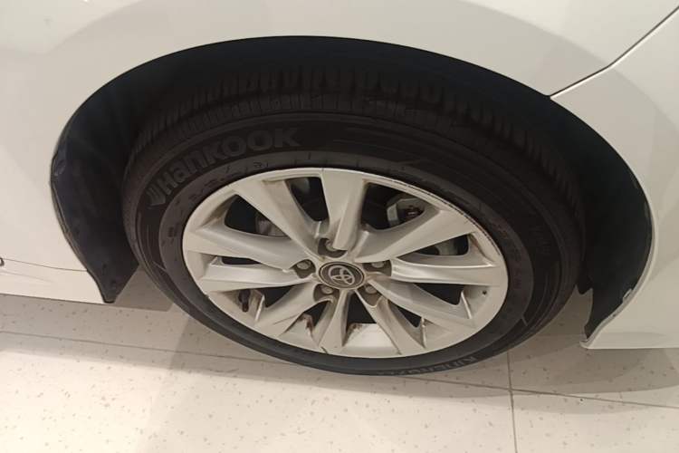 Used Toyota Corolla 2023 1.8L Smart Electric Hybrid Dual-Motor Elite Edition Right Front Wheel Hub