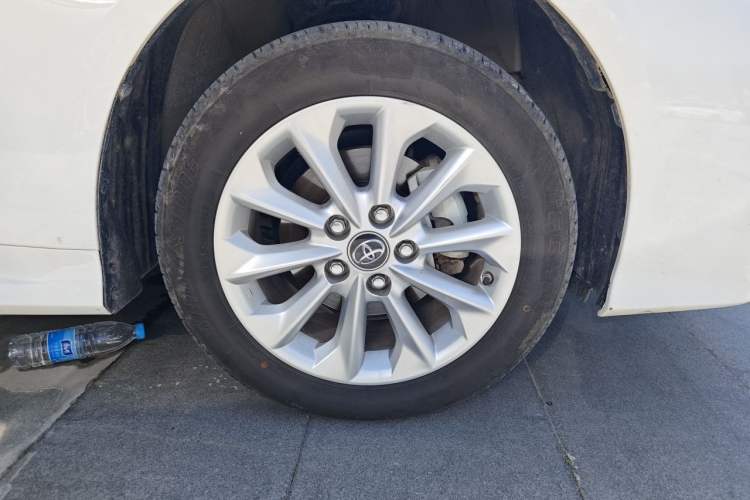 Used Toyota Corolla 2023 1.2T Elite Edition Right Front Wheel Hub