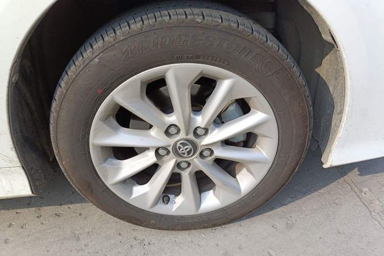 Used Toyota Corolla 2023 1.2T Elite Edition Right Front Wheel Hub