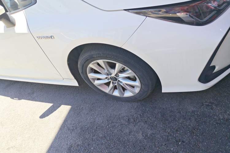 Used Toyota Corolla 2023 1.8L Smart Electric Hybrid Dual-Motor Elite Edition Right Front Wheel Hub