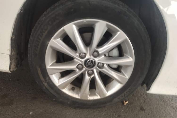 Used Toyota Corolla 2023 1.8L Smart Electric Hybrid Dual-Motor Elite Edition Right Front Wheel Hub