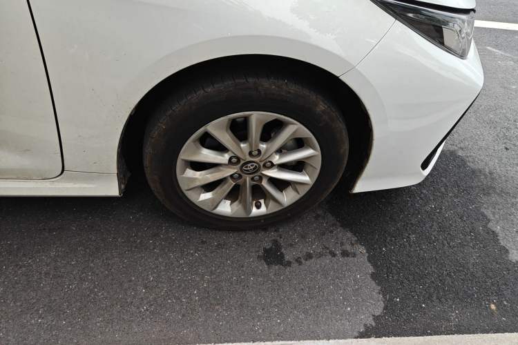 Used Toyota Corolla 2023 1.2T Elite Edition Right Front Wheel Hub