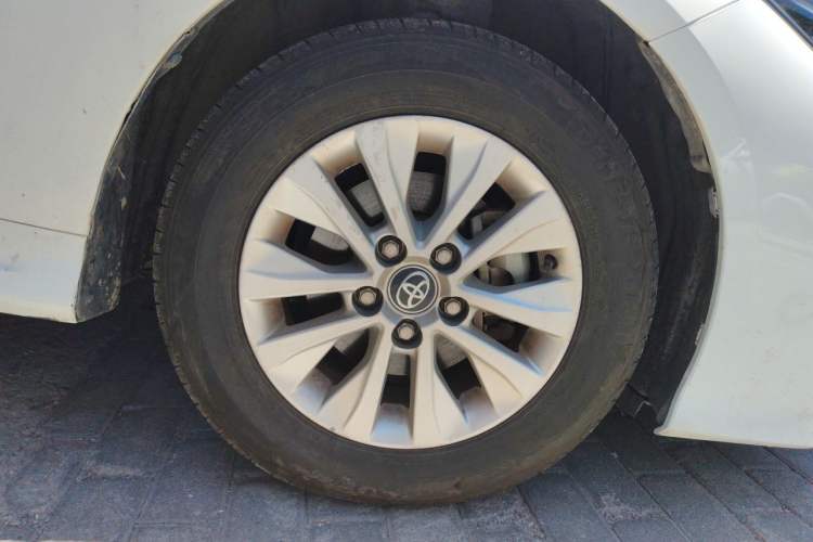 Used Toyota Corolla 2023 1.8L Smart Electric Hybrid Dual-Motor Pioneer Edition Right Front Wheel Hub