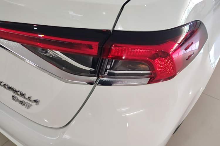 Used Toyota Corolla 2023 1.2T Elite Edition Right Rear Taillight