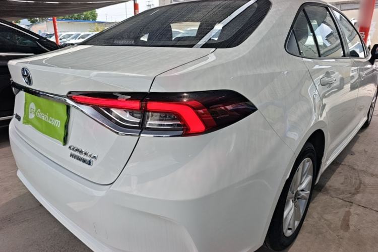 Used Toyota Corolla 2023 1.8L Smart Electric Hybrid Dual-Motor Elite Edition Right Rear Taillight