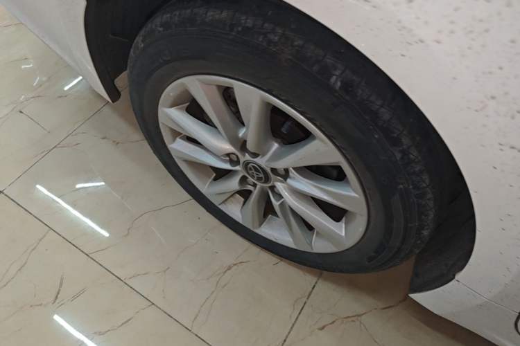 Used Toyota Corolla 2023 1.8L Smart Electric Hybrid Dual-Motor Elite Edition Right Rear Wheel Hub