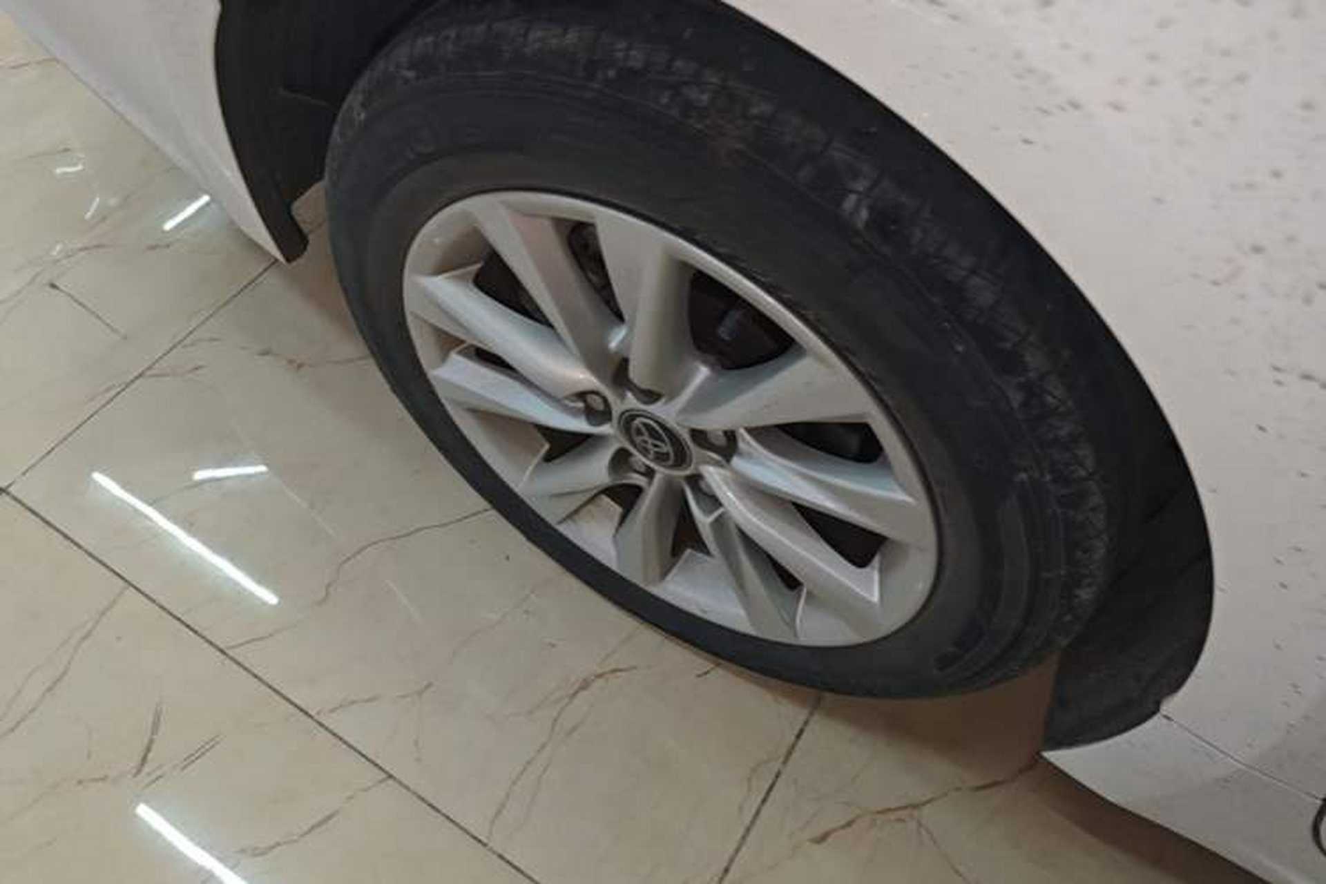 Used Toyota Corolla 2023 1.8L Smart Electric Hybrid Dual-Motor Elite Edition Right Rear Wheel Hub