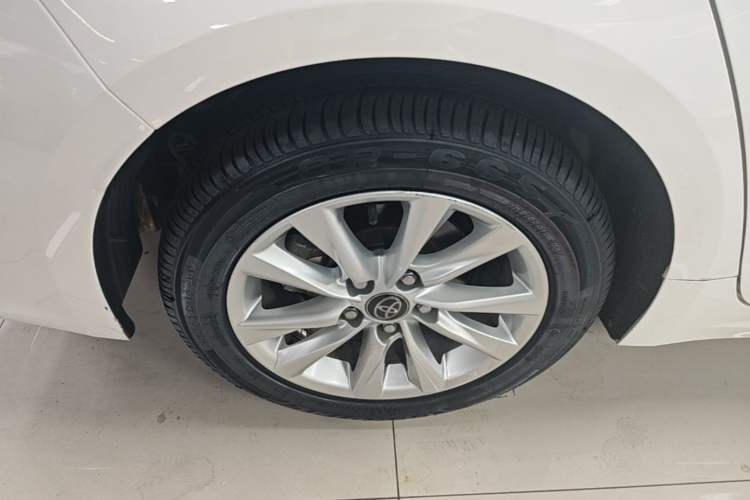 Used Toyota Corolla 2023 1.8L Smart Electric Hybrid Dual-Motor Elite Edition Right Rear Wheel Hub